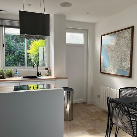 Apartamento Loft Avec Terrasse Et Jardin Angulema Exterior foto